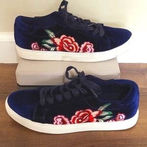 Kenneth Cole Reaction Sneakers